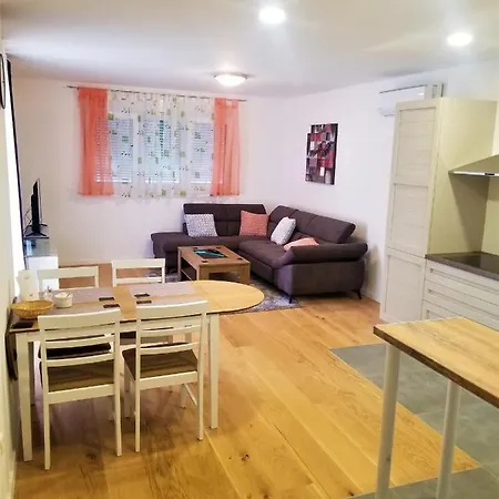 Apartament Luxury 75m2 With Unique View Makarska