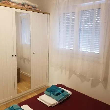 Luxury 75m2 With Unique View Apartament Makarska